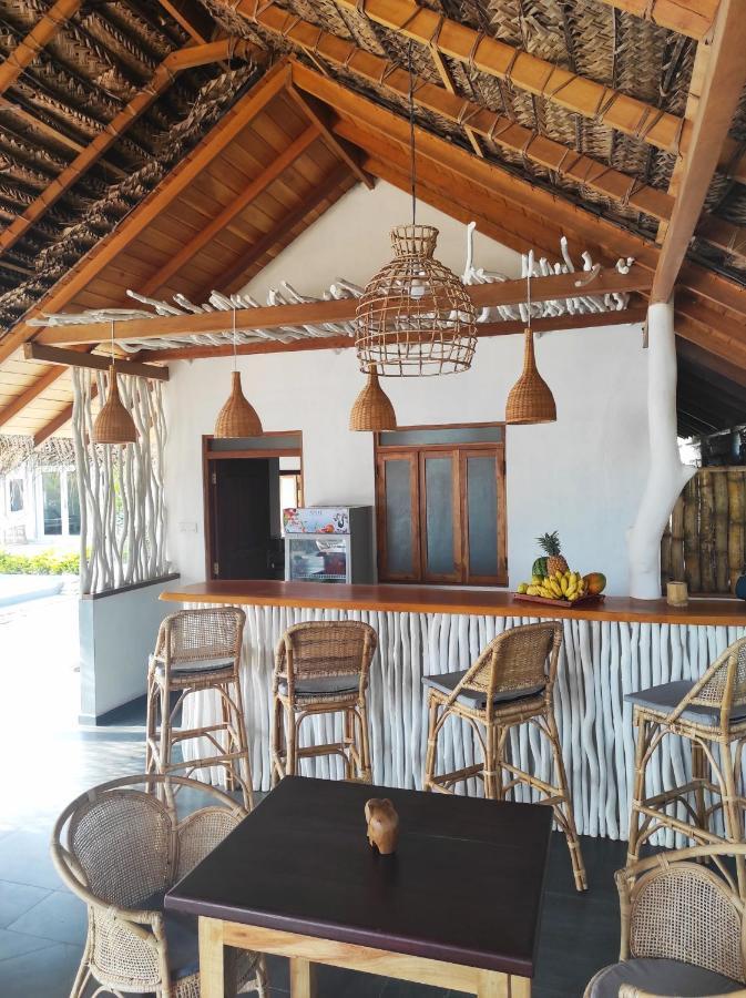 Sleeping Elephant Beach Resort タンガラ エクステリア 写真