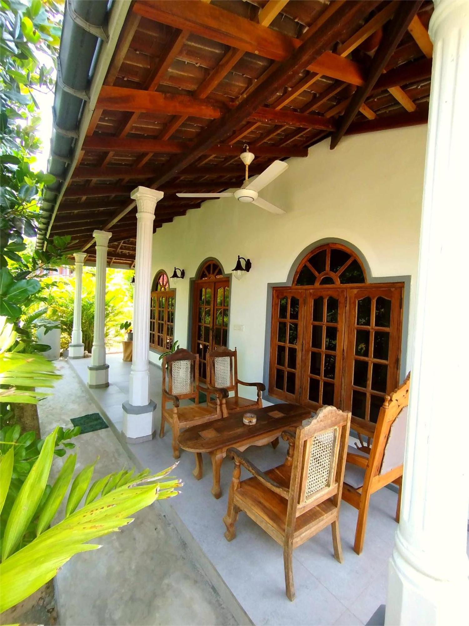 Sleeping Elephant Beach Resort タンガラ 部屋 写真